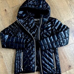 MICHAEL KORS
Nylon Packable Hooded Jacket